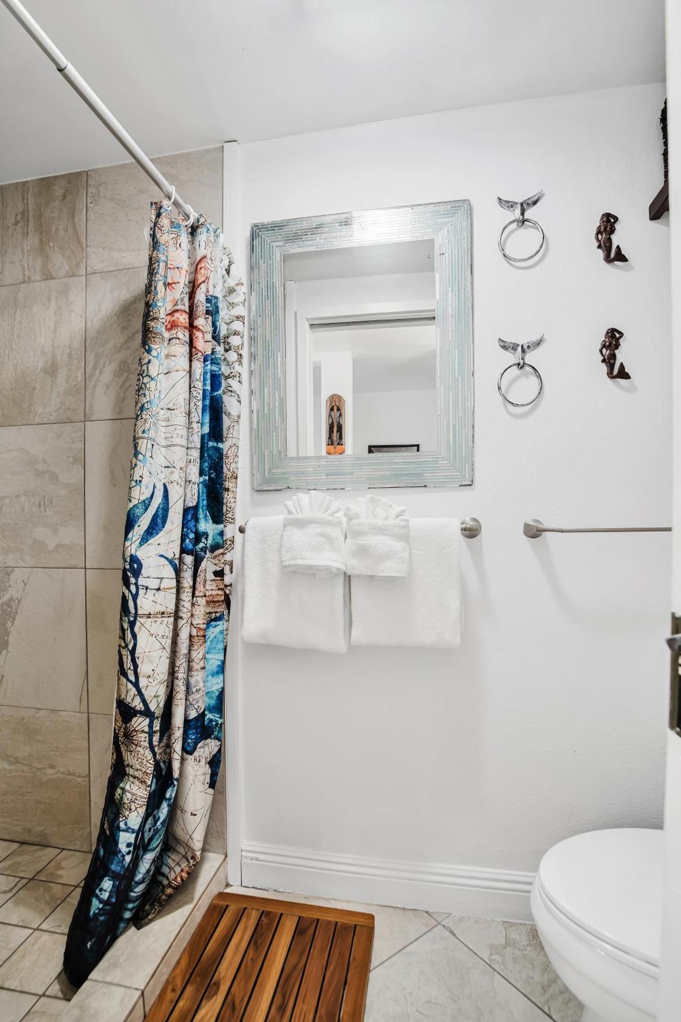 Downtown Hawaiian Paradise Condo With Hot Tub, Pool & Beach - Kona Islander Inn Kailua-Kona Extérieur photo